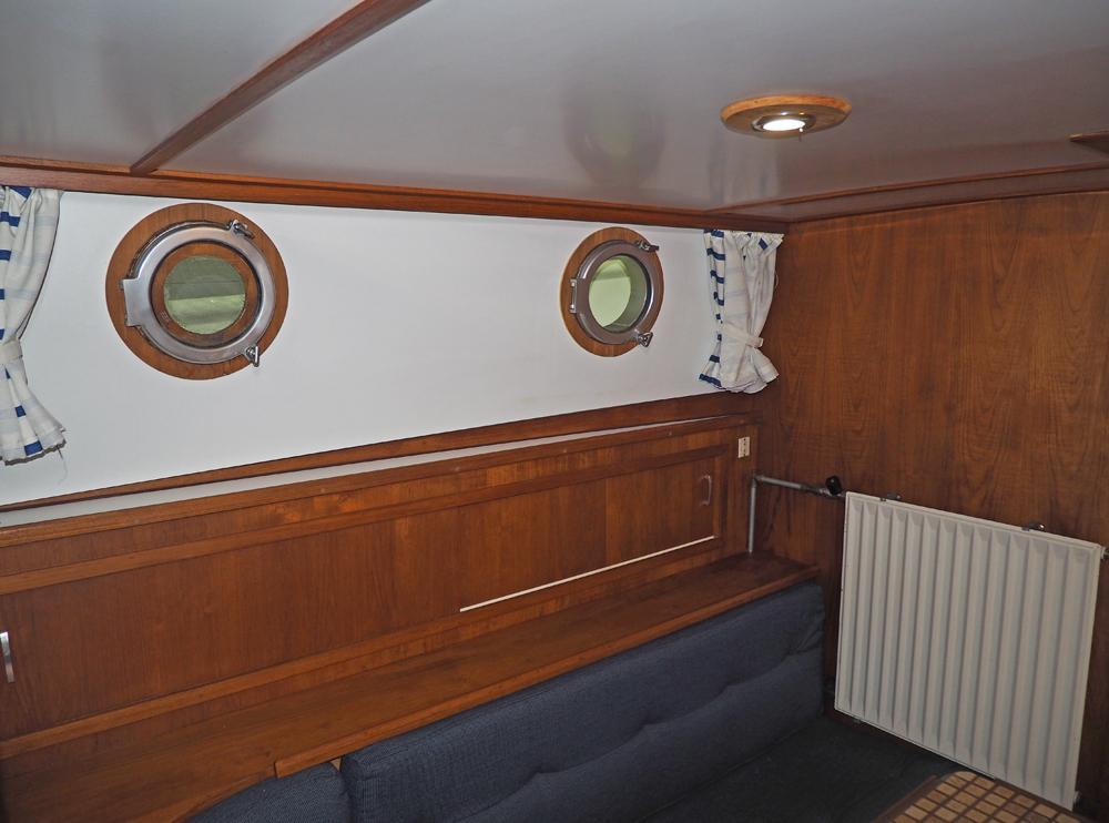 Fore ship, Accommodation